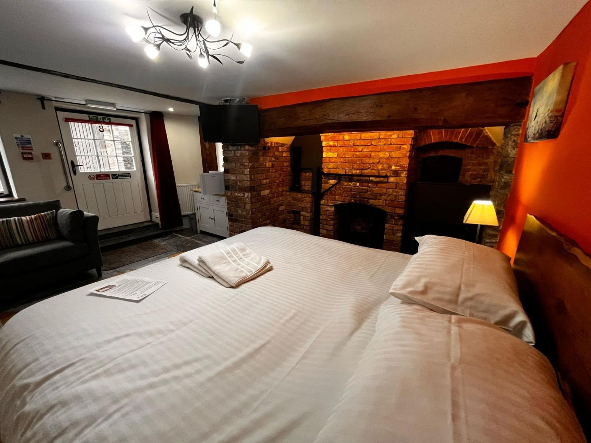Old Manor House Bed and Breakfast Axbridge Εξωτερικό φωτογραφία