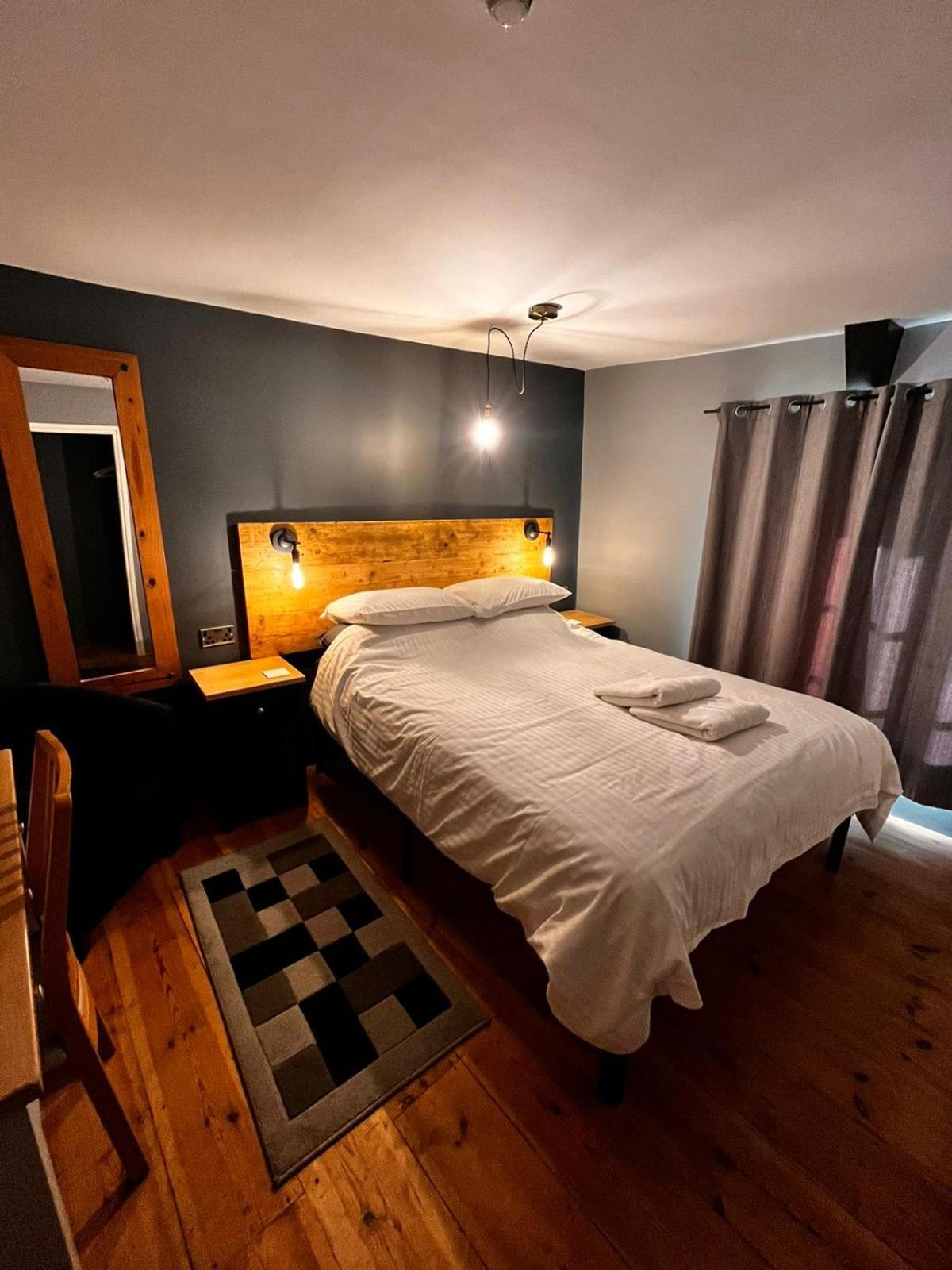 Old Manor House Bed and Breakfast Axbridge Εξωτερικό φωτογραφία